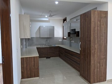 Kitchen in 3 BHK Builder Floor at Sushant Lok ii – for Rent