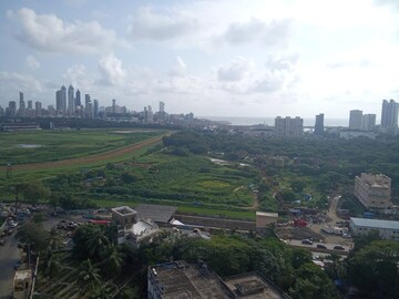 Plot Area in 2 BHK Apartment at Alamdar The Auro, Lower Parel – for Rent