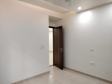 Room in 3 BHK Builder Floor at Sector 17 Dwarka – for Rent