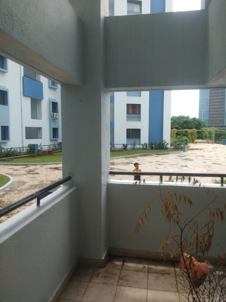 Balcony, gera-emerald-city 3 Bedroom 1587 Sq.Ft. Apartment In Kharadi Pune 9064002