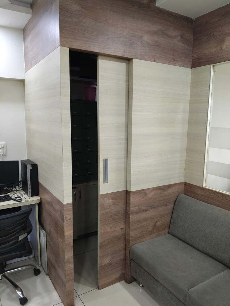 Bathroom, true-westgate-business-bay Commercial Office Space 685 Sq.Ft. In Makarba Ahmedabad 9063959