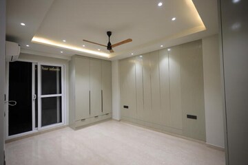Room in 2 BHK Builder Floor at Khodna Kalan – for Sale
