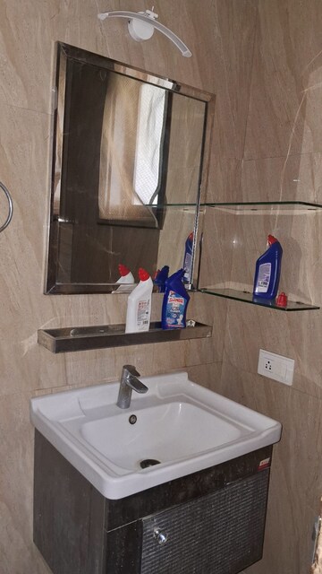 Furnished Amenities in 2 BHK Builder Floor at Rajouri Garden – for Rent