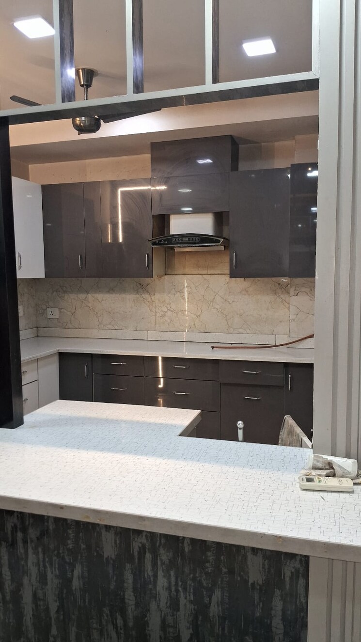 Kitchen, rajouri garden 2 Bedroom 166 Sq.Yd. Builder Floor In Rajouri Garden Delhi 9064074