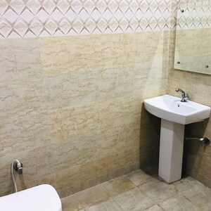 Team Area in 4 BHK Builder Floor at Sector 9 – for Sale