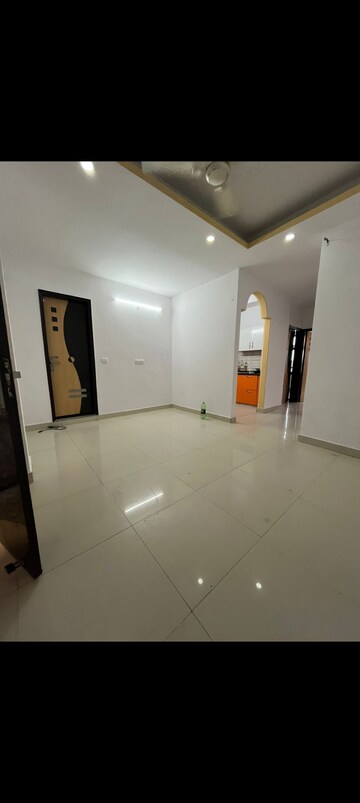 Room in 2 BHK Builder Floor at Saket – for Rent