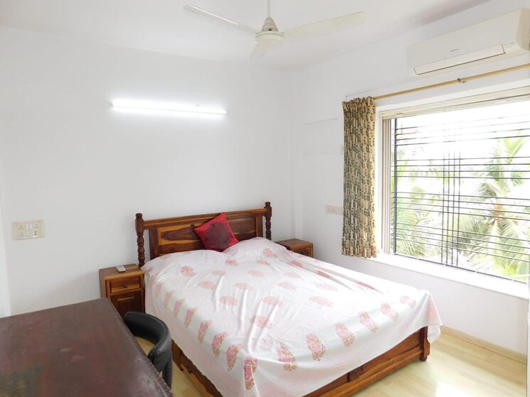 Bedroom, skylark-apartment-lokhandwala-complex 2 Bedroom 750 Sq.Ft. Apartment In Lokhandwala Complex Mumbai 9064040