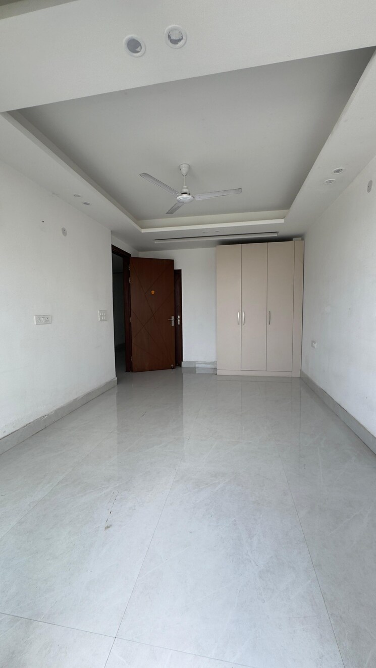 Room, palm-residency-chhatarpur 3 Bedroom 1500 Sq.Ft. Builder Floor In Chattarpur Delhi 9064071