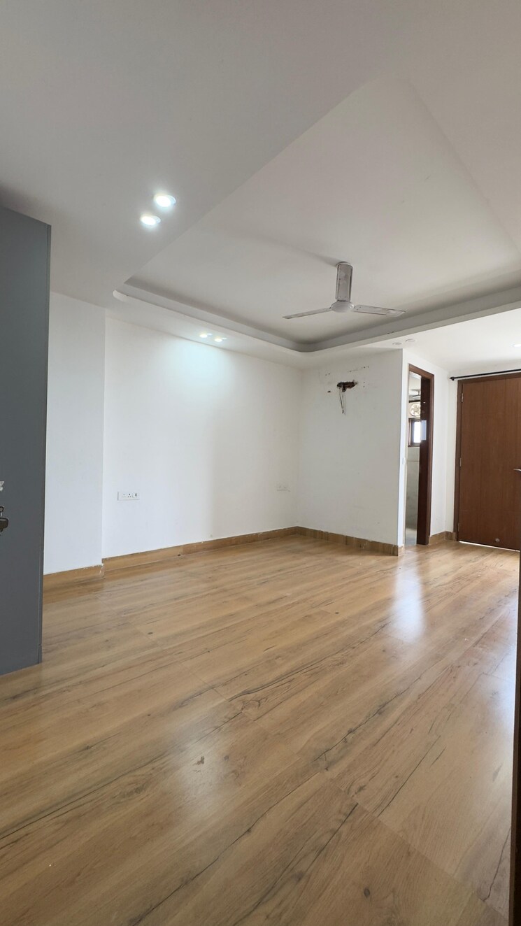 Room, palm-residency-chhatarpur 3 Bedroom 1500 Sq.Ft. Builder Floor In Chattarpur Delhi 9064071