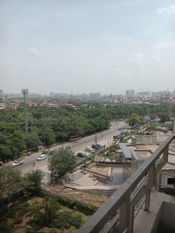 Plot Area in 3 BHK Apartment at Lotus Panache, Sector 110 – for Rent
