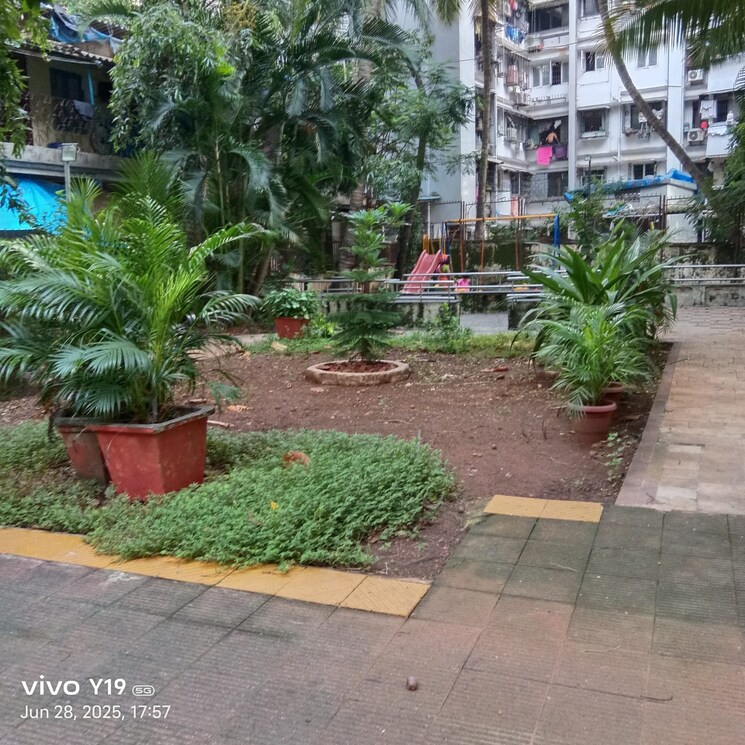 Garden, sanghvi-exotica 1 Bedroom 475 Sq.Ft. Apartment In Dahisar East Mumbai 9064055