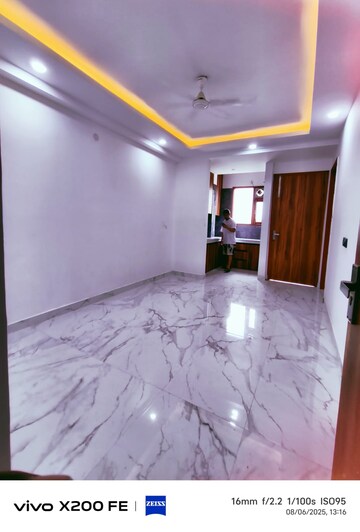 Living Room in 1 BHK Builder Floor at Freedom Fighters Enclave – for Rent