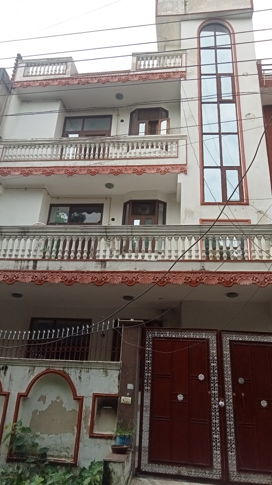5 BHK Independent House For Sale in RWA Apartments Sector 47