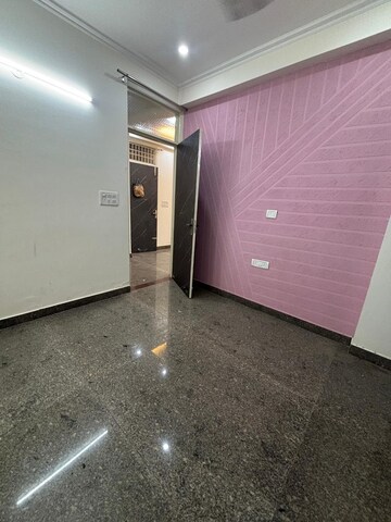 Room in 1 BHK Apartment at Palm Residency Chhatarpur, Chattarpur – for Rent