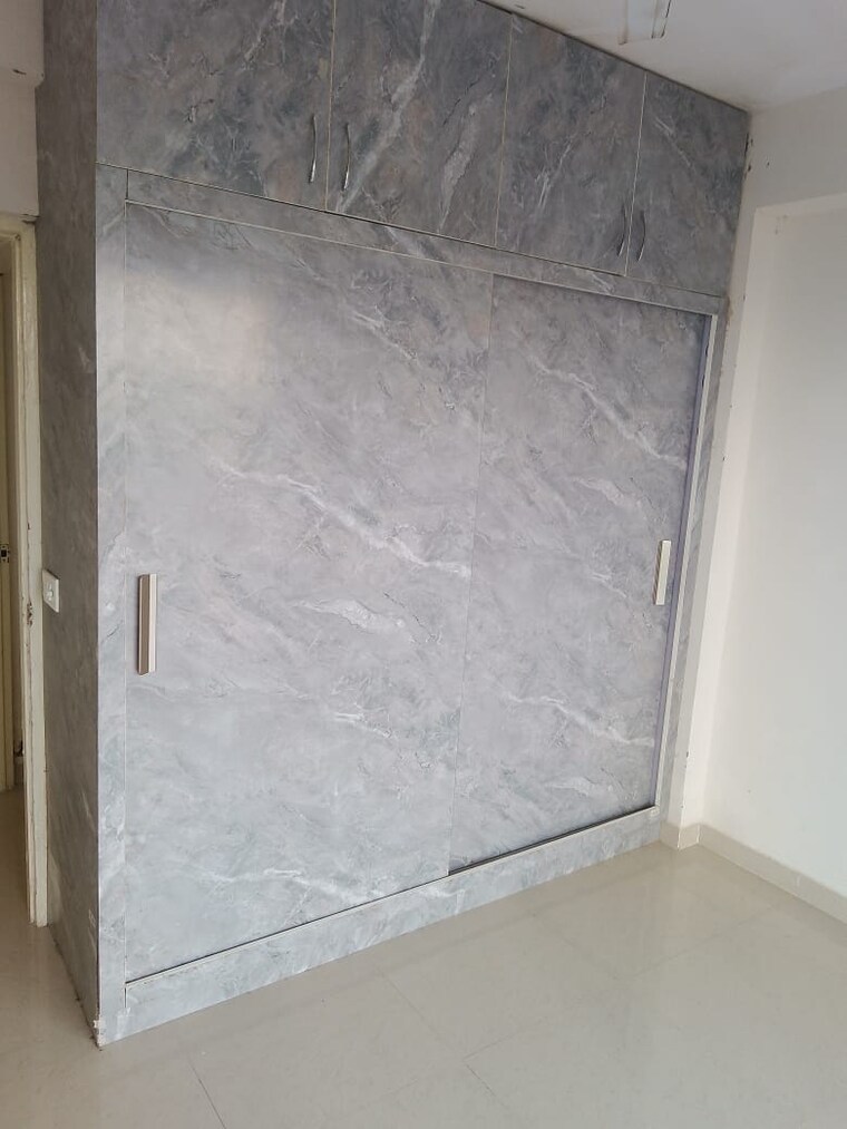 Room, shree-vardhman-green-court 2 Bedroom 690 Sq.Ft. Apartment In Sector 90 Gurgaon 9064098