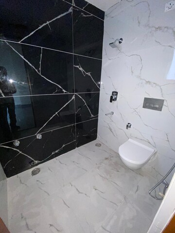 Attached Bathroom in 3 BHK Builder Floor at Pir Machalla – for Sale