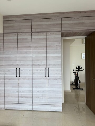 Room in 2 BHK Apartment at LnT Crescent Bay T3, Parel – for Rent
