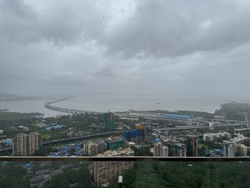 2 BHK Apartment For Rent in LnT Crescent Bay T3, Parel
