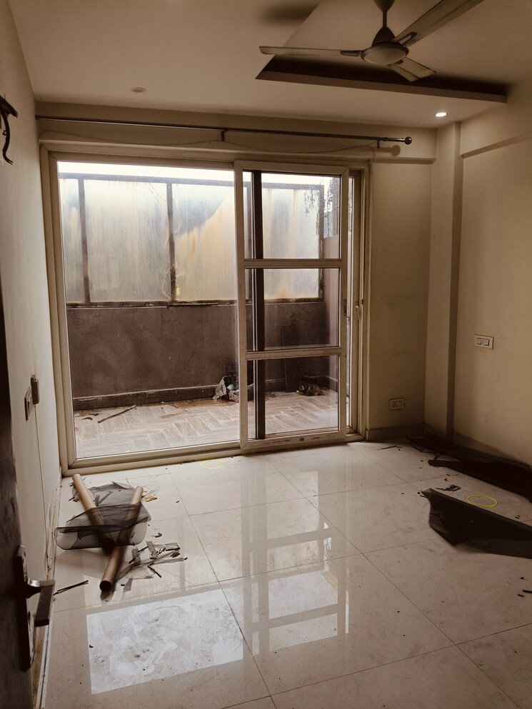 Room, pir machalla 3 Bedroom 1100 Sq.Ft. Builder Floor In Pir Machalla Zirakpur 9064142