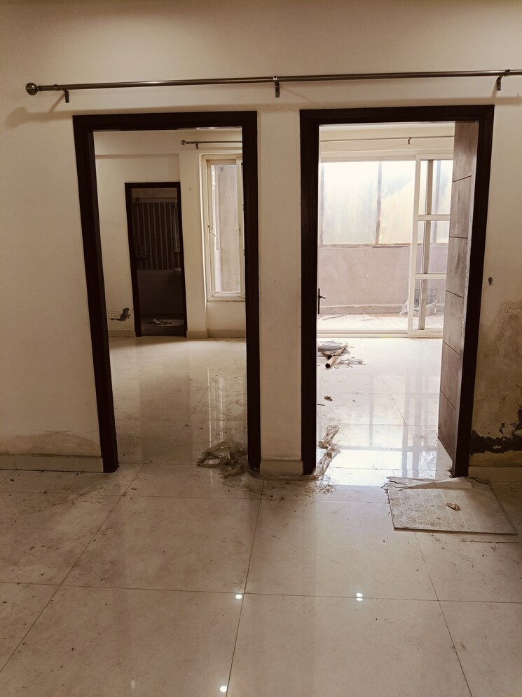 Room, pir machalla 3 Bedroom 1100 Sq.Ft. Builder Floor In Pir Machalla Zirakpur 9064142