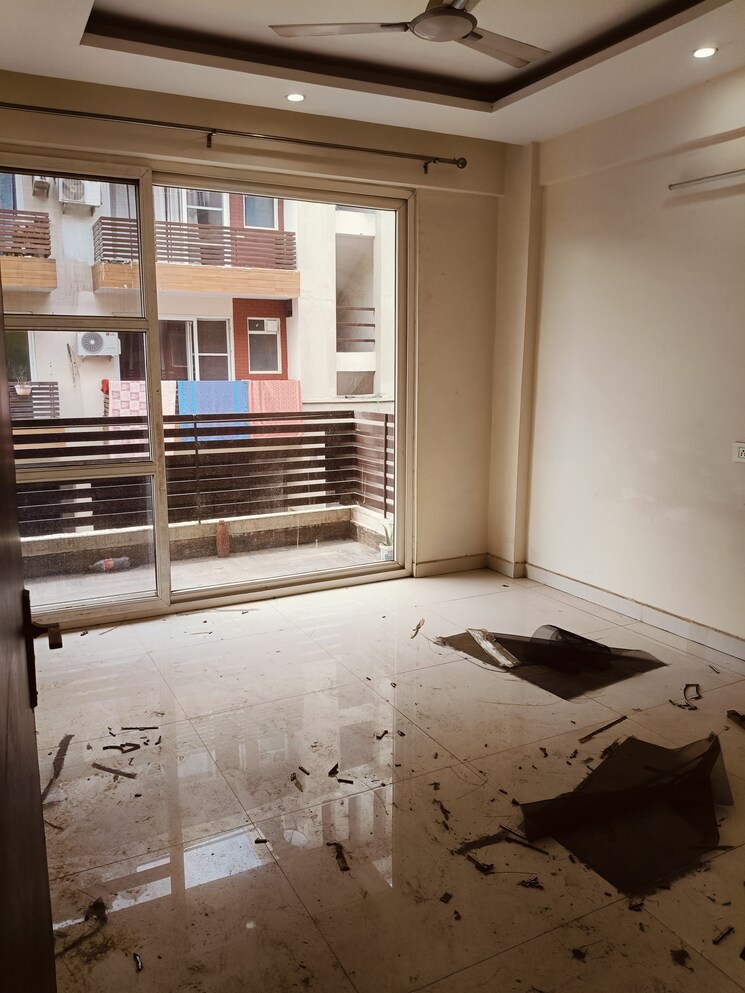 Room, pir machalla 3 Bedroom 1100 Sq.Ft. Builder Floor In Pir Machalla Zirakpur 9064142