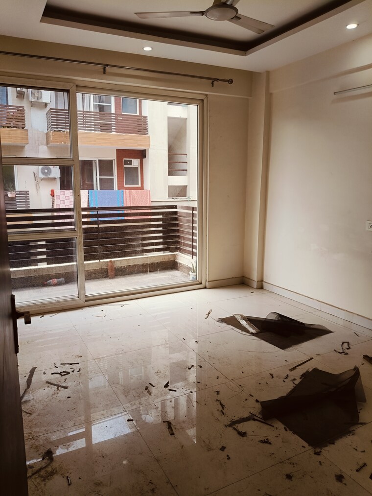 Room, pir machalla 3 Bedroom 1100 Sq.Ft. Builder Floor In Pir Machalla Zirakpur 9064142