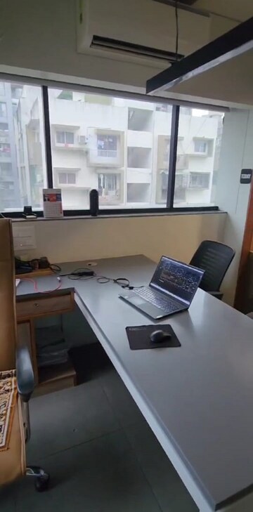  Office Space For Rent in SPG Echelon, Makarba