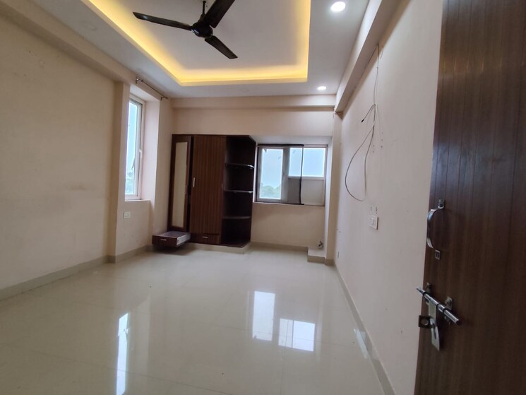 Room, dda-rosewood-apartments 3 Bedroom 1850 Sq.Ft. Builder Floor In Vasant Kunj Delhi 9064202