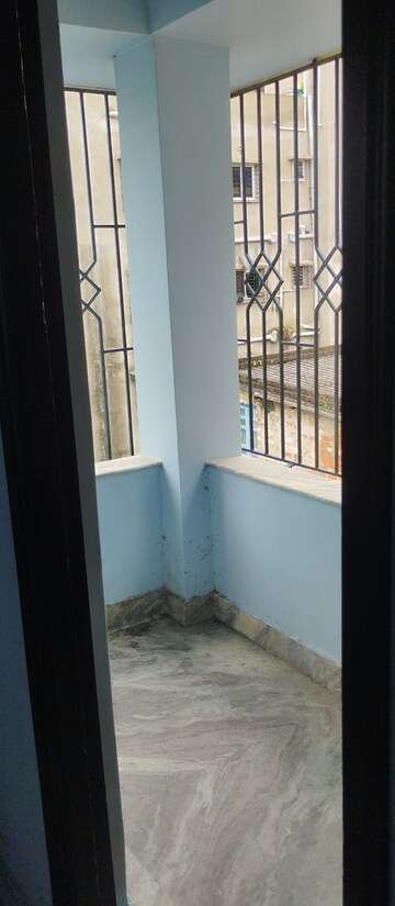 Room in 2 BHK Apartment at Bosepukur – for Rent