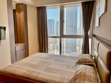 Bedroom in 4 BHK Apartment at Indiabulls Sky, Lower Parel – for Rent