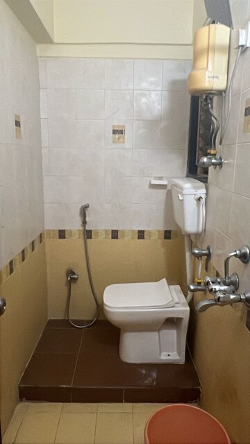 Bathroom in 1 BHK Apartment at Conwood Astoria, Goregaon East – for Rent