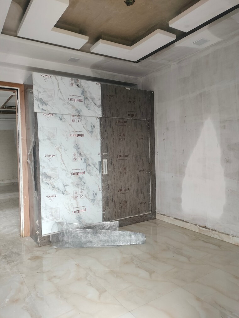 Room, knowledge park v greater noida 3 Bedroom 1750 Sq.Ft. Builder Floor In Knowledge Park V Greater Noida Greater Noida 9064221