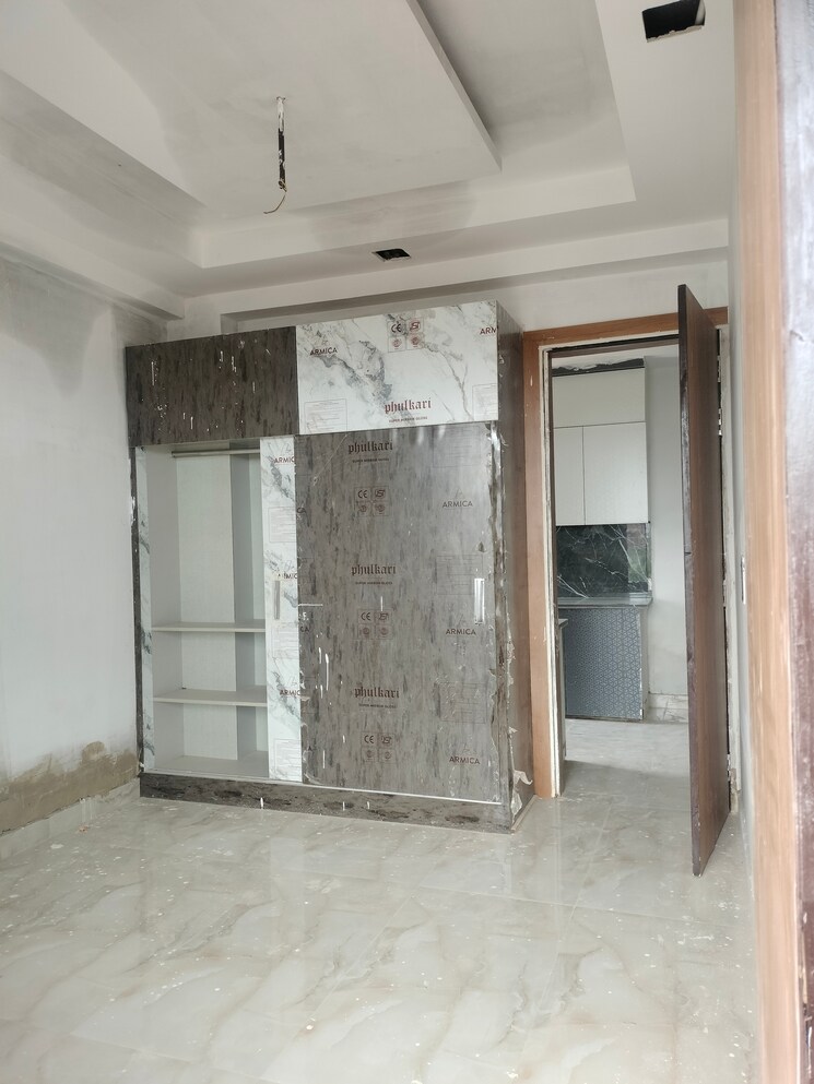 Room, knowledge park v greater noida 3 Bedroom 1750 Sq.Ft. Builder Floor In Knowledge Park V Greater Noida Greater Noida 9064221