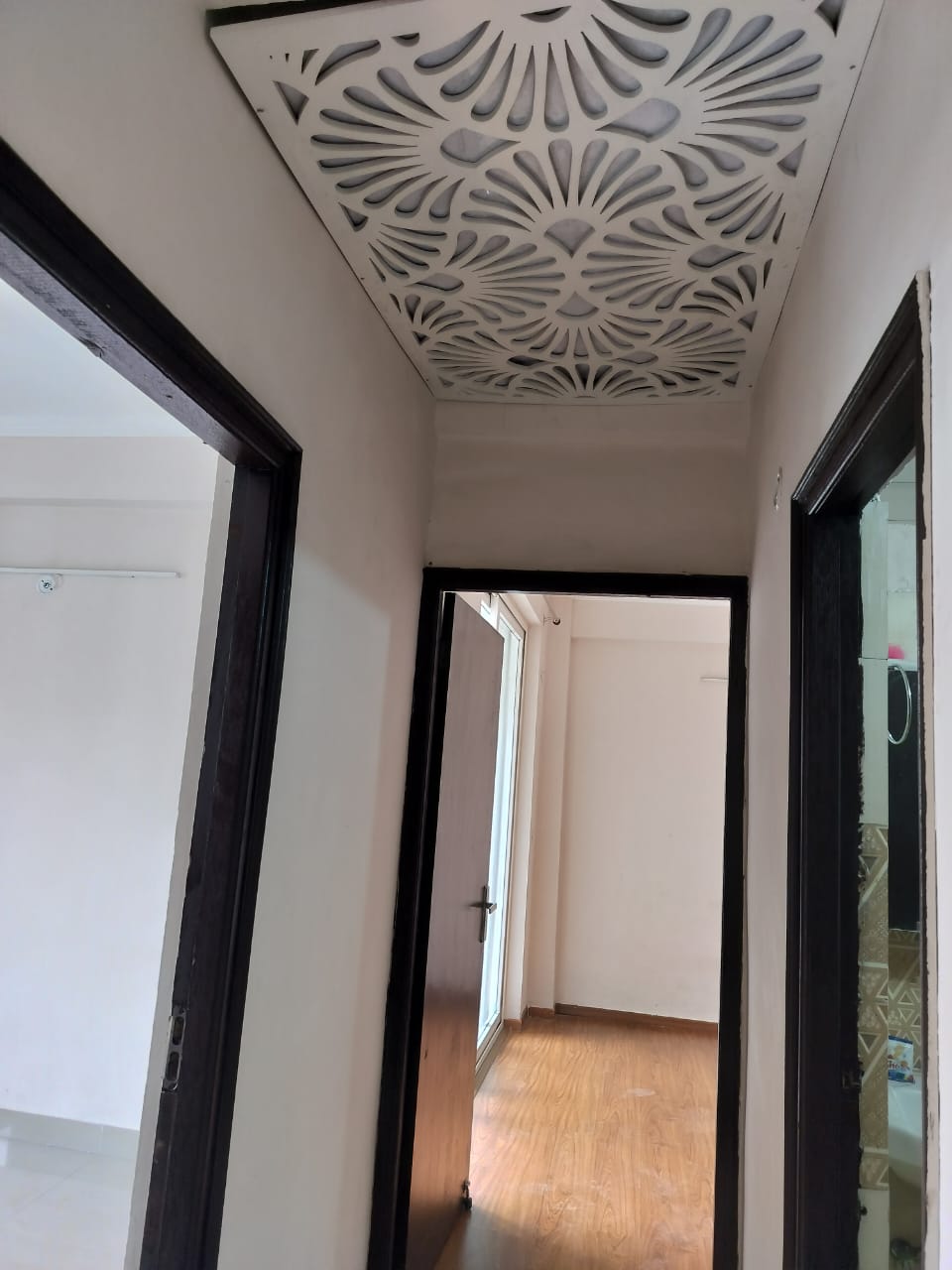 2.5 BHK + Study Room Apartment For Sale in Amrapali Golf Homes