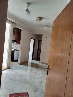 Common Area in 2.5 BHK Apartment at Amrapali Golf Homes, Sector 4 Greater Noida – for Sale