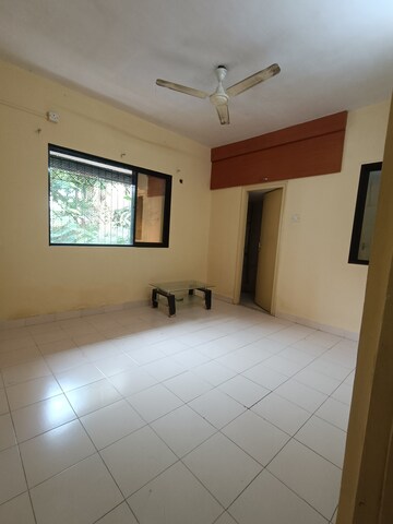 Room in 2 BHK Apartment at Eden Rose 3, Mira Road – for Rent