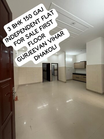 Room in 3 BHK Builder Floor at Dhakoli – for Sale