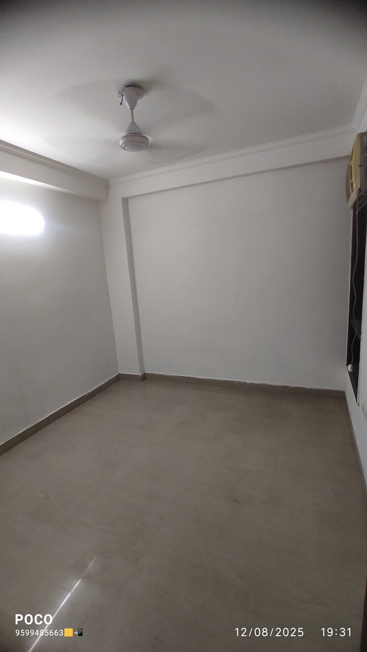 Room, chattarpur 2 Bedroom 900 Sq.Ft. Builder Floor In Chattarpur Delhi 9064255