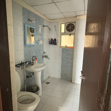 Bathroom in 3 BHK Apartment at Gardenia Gateway, Sector 75 – for Rent