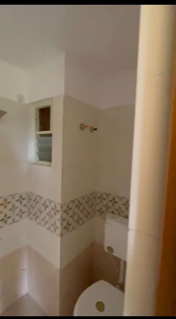 Bathroom, hoshangabad 3 Bedroom 1250 Sq.Ft. Apartment In Hoshangabad Bhopal 9064321