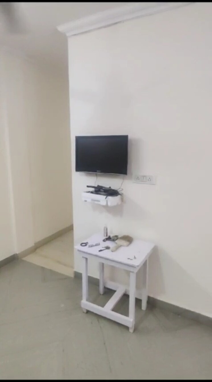 Bathroom, malviya nagar 3 Bedroom 2700 Sq.Ft. Builder Floor In Malviya Nagar Delhi 9064278