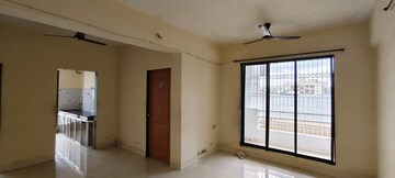 Room in 2 BHK Apartment at Vighnahar Complex, Kharghar – for Rent