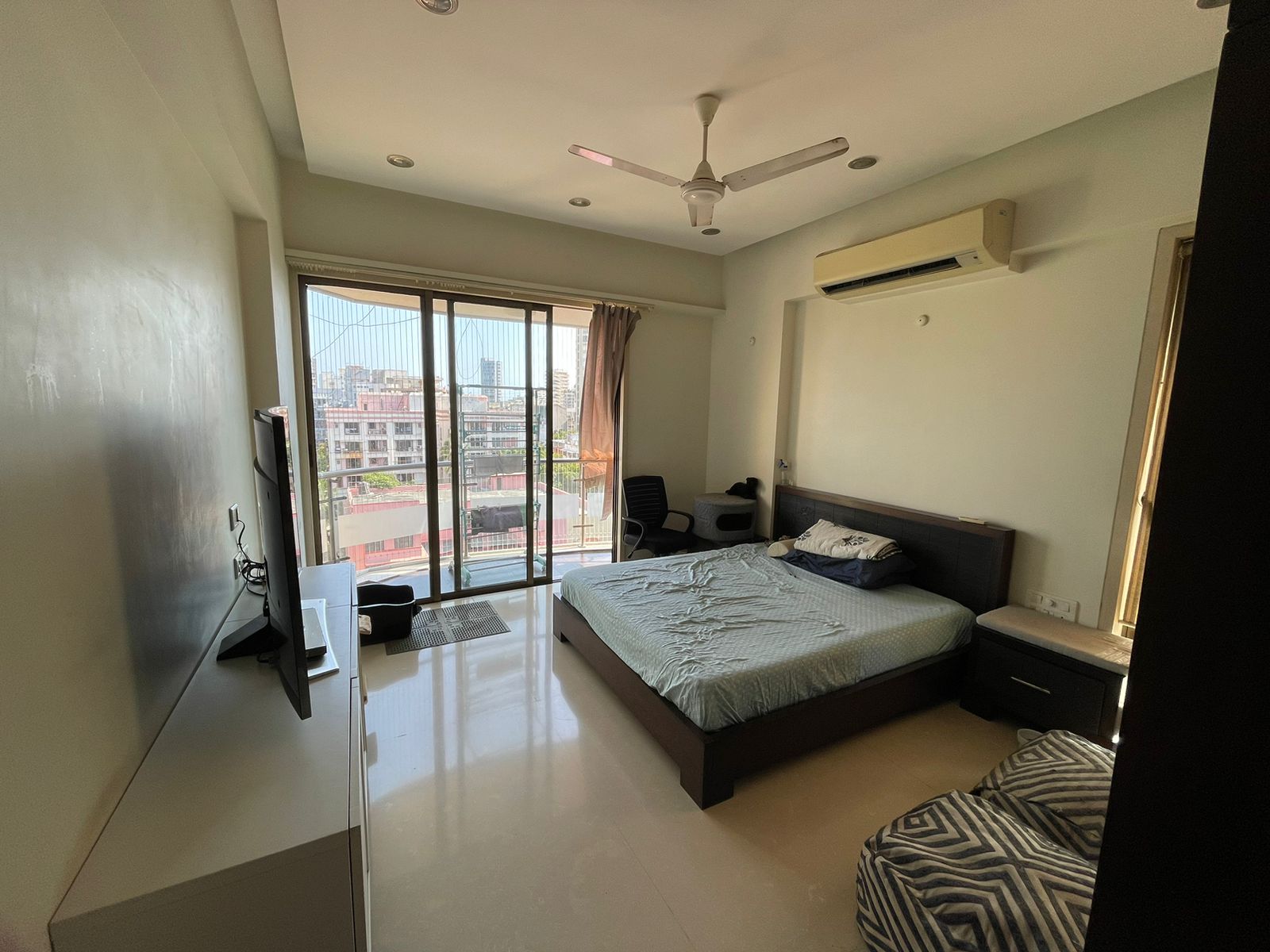 4 BHK Apartment For Sale in Pinnacle Tower Khar West