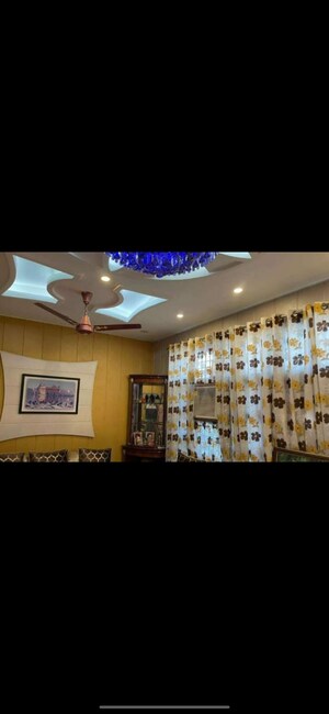 Bedroom in 5 BHK Independent House at Sector 80 – for Sale