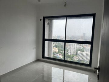 Room in 2 BHK Apartment at Dev Leo Tower, Oshiwara – for Sale