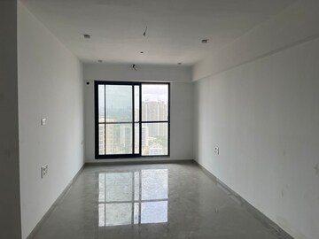 Room in 2 BHK Apartment at Dev Leo Tower, Oshiwara – for Sale