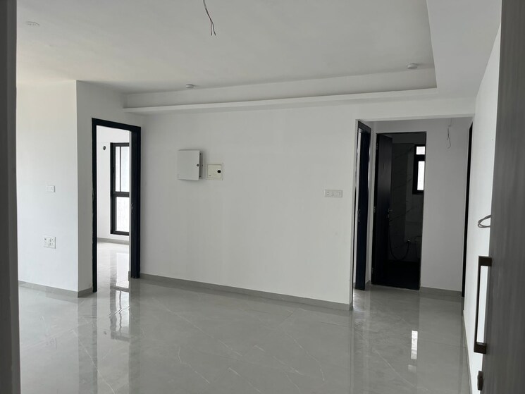 Room, dev-leo-tower 2 Bedroom 900 Sq.Ft. Apartment In Oshiwara Mumbai 9064372