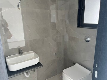 Attached Bathroom in 2 BHK Apartment at Dev Leo Tower, Oshiwara – for Sale