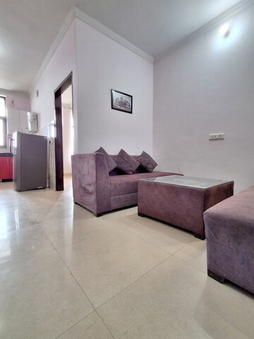 Living Room in 3 BHK Builder Floor at SS Mayfield Gardens, Sector 51 – for Rent