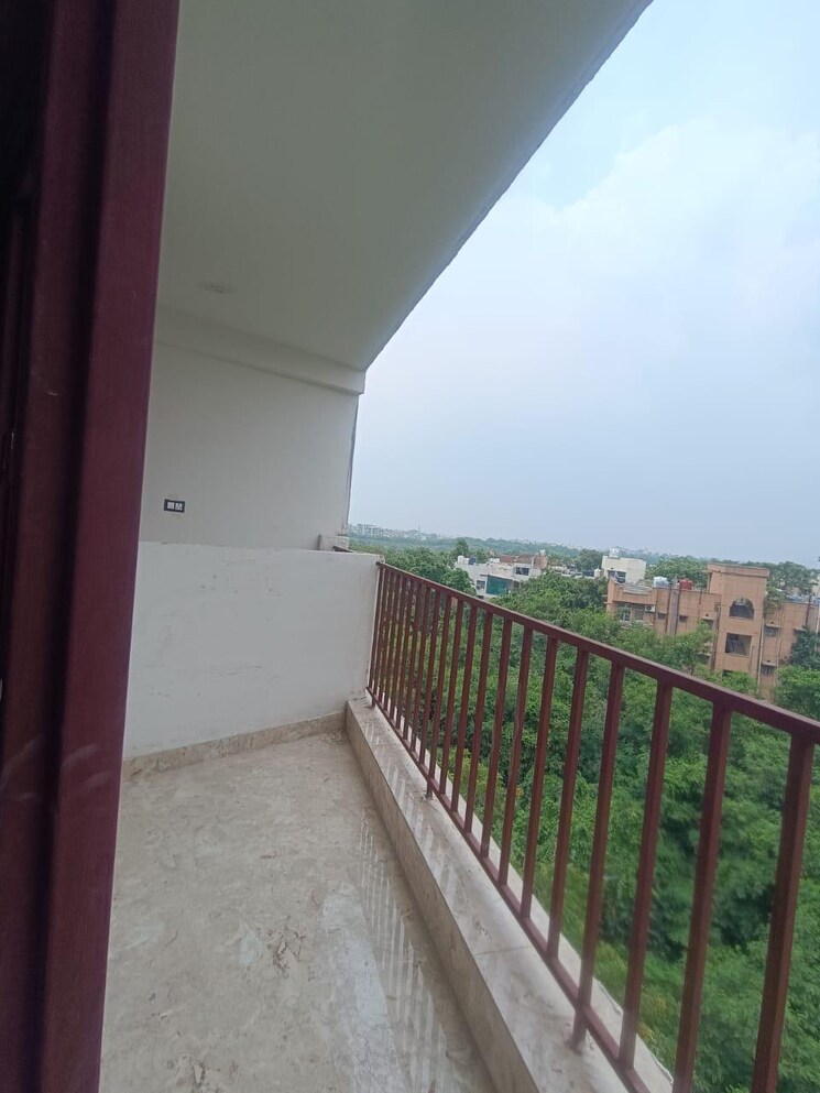 Balcony, kishangarh 1 Bedroom 500 Sq.Ft. Builder Floor In Kishangarh Delhi 9064423